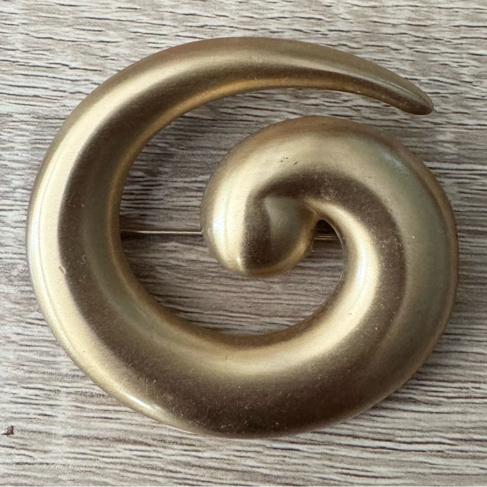 Vintage Monet Gold Swirl Brooch Pin – Spiral Statement Jewelry 2 2/8”
